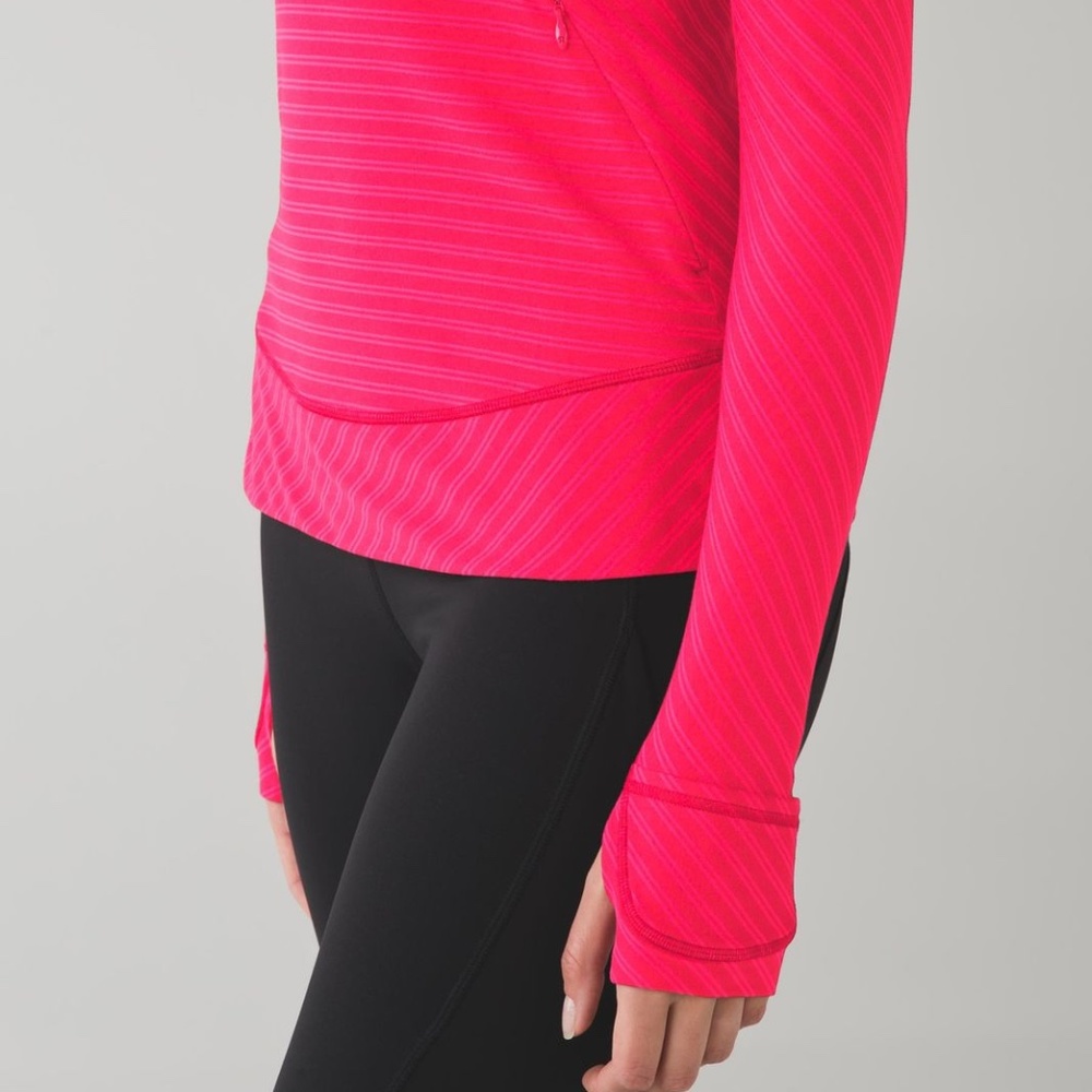 Lululemon Think Fast Pullover - Picture 4 of 12